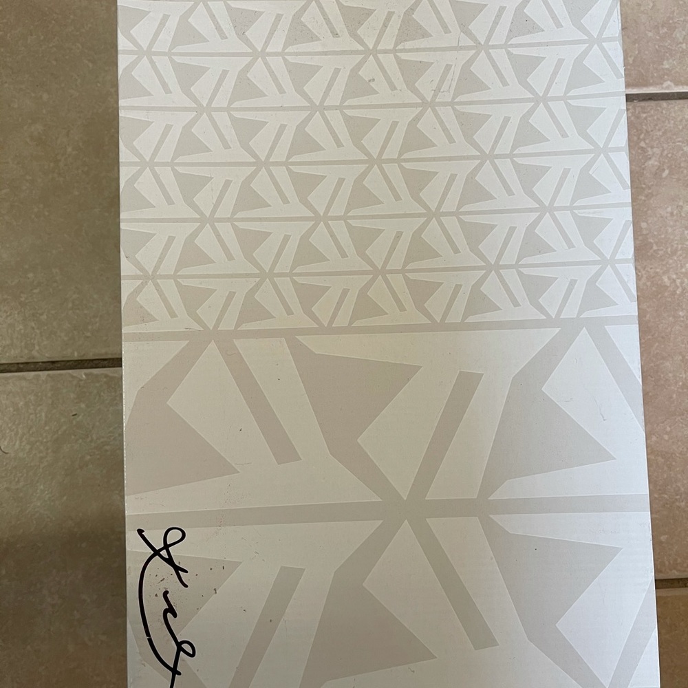 Kobe 9 Black History Month size 11,in original box - Picture 3 of 12